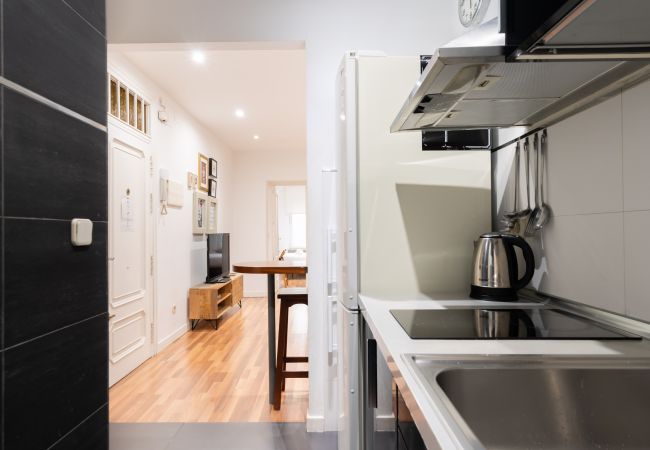 Apartamento en Madrid - COZY APARTMENT PLAZA DE LAVAPIES DE ALQUILER TEMPORAL Apartamento en Madrid - COZY APARTMENT PLAZA DE LAVAPIES DE ALQUILER TEMPORAL