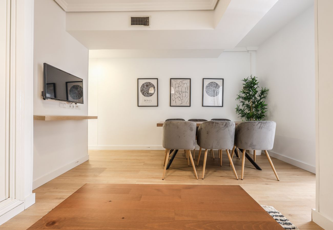 Apartamento en Madrid - apartamento reformado en lavapies para 6 de alquiler temporal