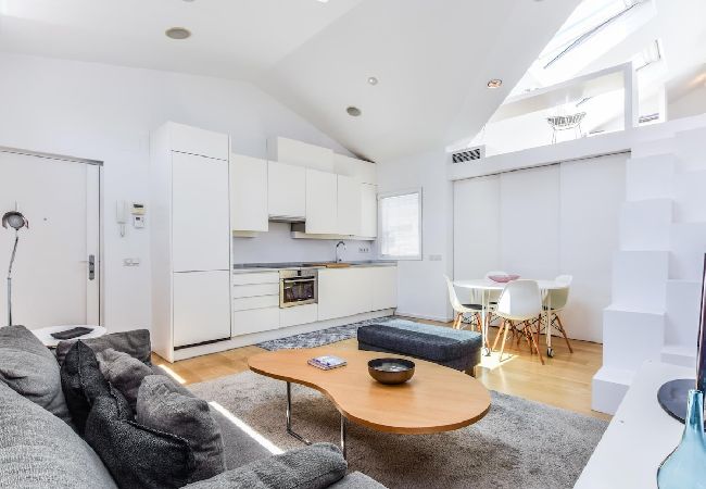 Apartamento en Madrid - atico de diseño en anton martin de alquiler temporal Apartamento en Madrid - atico de diseño en anton martin de alquiler temporal