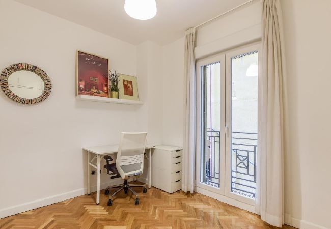 Apartamento en Madrid - apartamento reformado en Lavapiés de alquiler temporal Apartamento en Madrid - apartamento reformado en Lavapiés de alquiler temporal