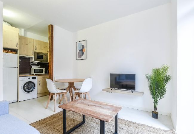 Apartamento en Madrid - APARTAMENTO EN CAVA BAJA DE ALQUILER TEMPORAL Apartamento en Madrid - APARTAMENTO EN CAVA BAJA DE ALQUILER TEMPORAL