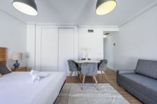 Apartamento en Madrid - atico con terraza en lavapies