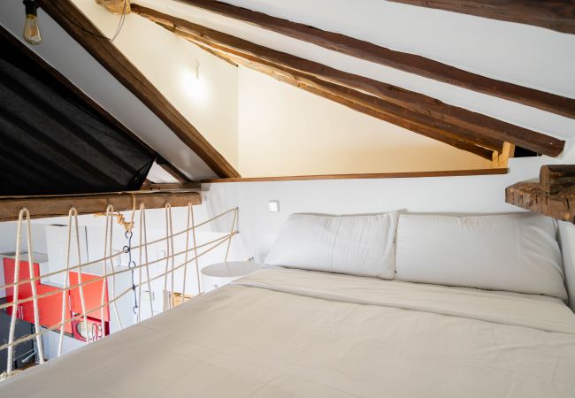 Apartamento en Madrid - atico en malasaña de alquiler temporal Apartamento en Madrid - atico en malasaña de alquiler temporal