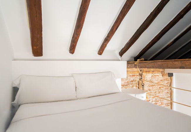 Apartamento en Madrid - atico en malasaña de alquiler temporal Apartamento en Madrid - atico en malasaña de alquiler temporal