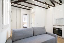 Apartamento en Madrid - atico reformado en vallecas