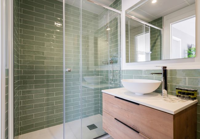 Apartamento en Madrid - atico reformado de alquiler temporal Apartamento en Madrid - atico reformado de alquiler temporal