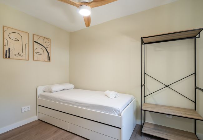 Apartamento en Madrid - apartamento para 6 personas en hortaleza de alquiler temporal Apartamento en Madrid - apartamento para 6 personas en hortaleza de alquiler temporal