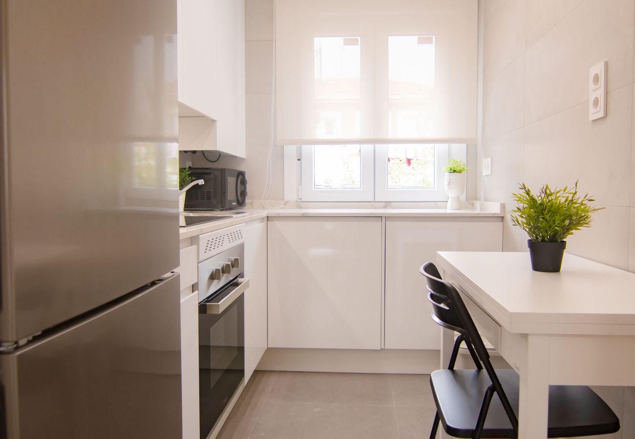 Apartamento en Madrid - apartamento para 6 personas en hortaleza de alquiler temporal Apartamento en Madrid - apartamento para 6 personas en hortaleza de alquiler temporal