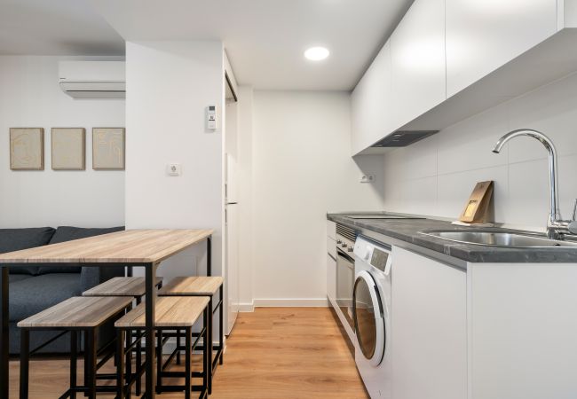 Apartamento en San Sebastián de los Reyes -  apartamento reformado con garaje y piscina de alquiler temporal Apartamento en San Sebastián de los Reyes -  apartamento reformado con garaje y piscina de alquiler temporal