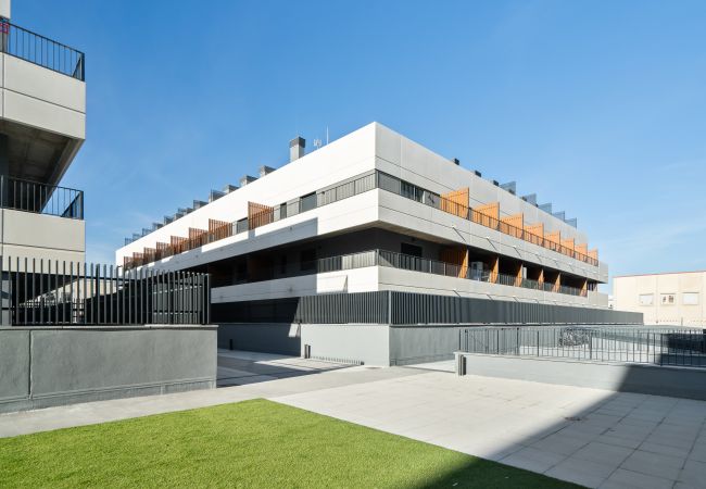 Apartamento en San Sebastián de los Reyes -  apartamento reformado con garaje y piscina de alquiler temporal Apartamento en San Sebastián de los Reyes -  apartamento reformado con garaje y piscina de alquiler temporal