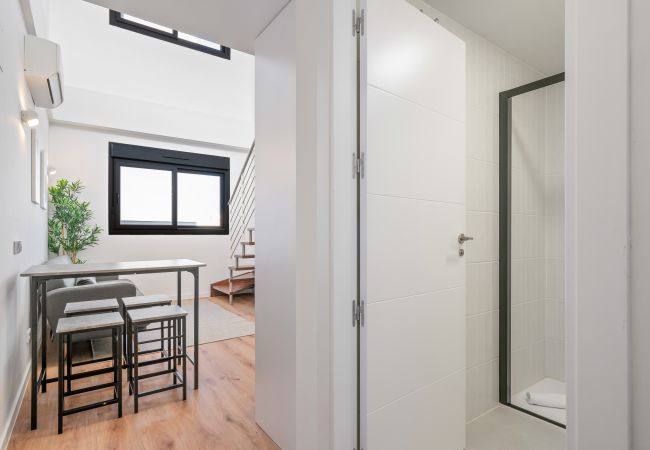 Apartamento en San Sebastián de los Reyes - duplex con terraza y garaje de alquiler temporal Apartamento en San Sebastián de los Reyes - duplex con terraza y garaje de alquiler temporal