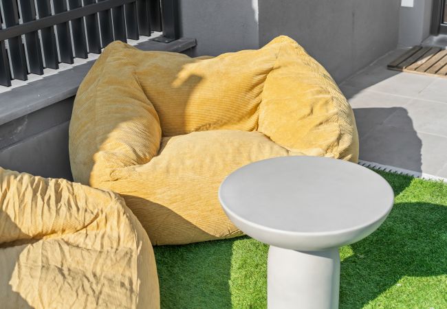 Apartamento en San Sebastián de los Reyes - duplex con terraza y garaje de alquiler temporal Apartamento en San Sebastián de los Reyes - duplex con terraza y garaje de alquiler temporal