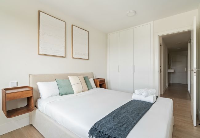 Apartamento en Madrid - Urban Elite – Pool & Garage ALQUILER TEMPORAL Apartamento en Madrid - Urban Elite – Pool & Garage ALQUILER TEMPORAL