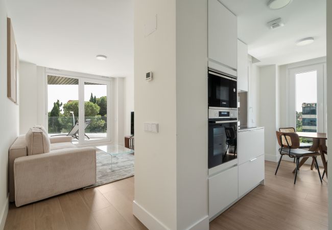 Apartamento en Madrid - Urban Elite – Pool & Garage ALQUILER TEMPORAL Apartamento en Madrid - Urban Elite – Pool & Garage ALQUILER TEMPORAL