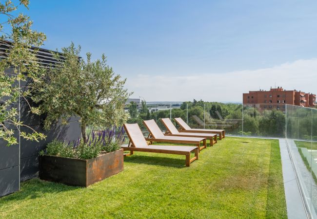 Apartamento en Madrid - Urban Elite – Pool & Garage ALQUILER TEMPORAL Apartamento en Madrid - Urban Elite – Pool & Garage ALQUILER TEMPORAL