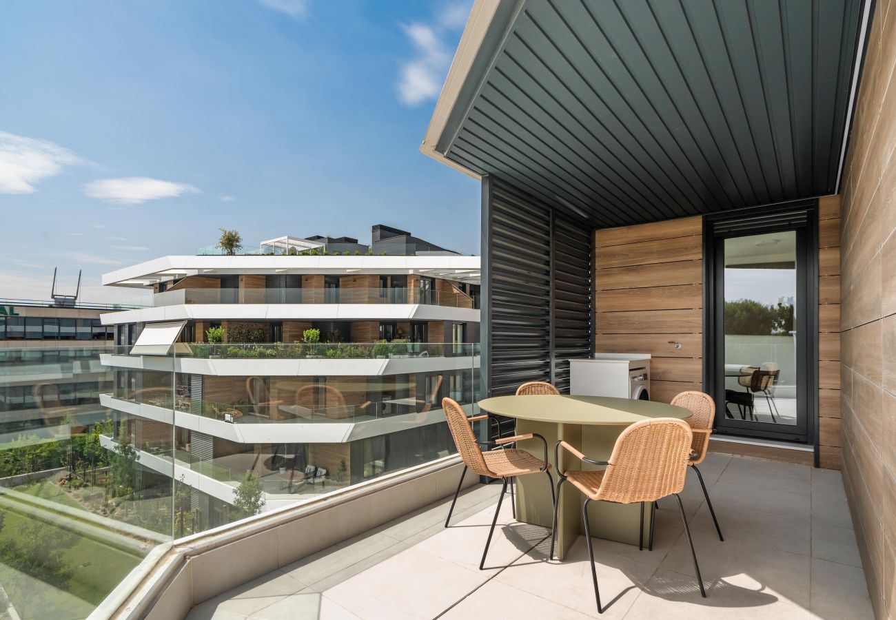 Apartamento en Madrid - Urban Elite – Pool & Garage ALQUILER TEMPORAL Apartamento en Madrid - Urban Elite – Pool & Garage ALQUILER TEMPORAL