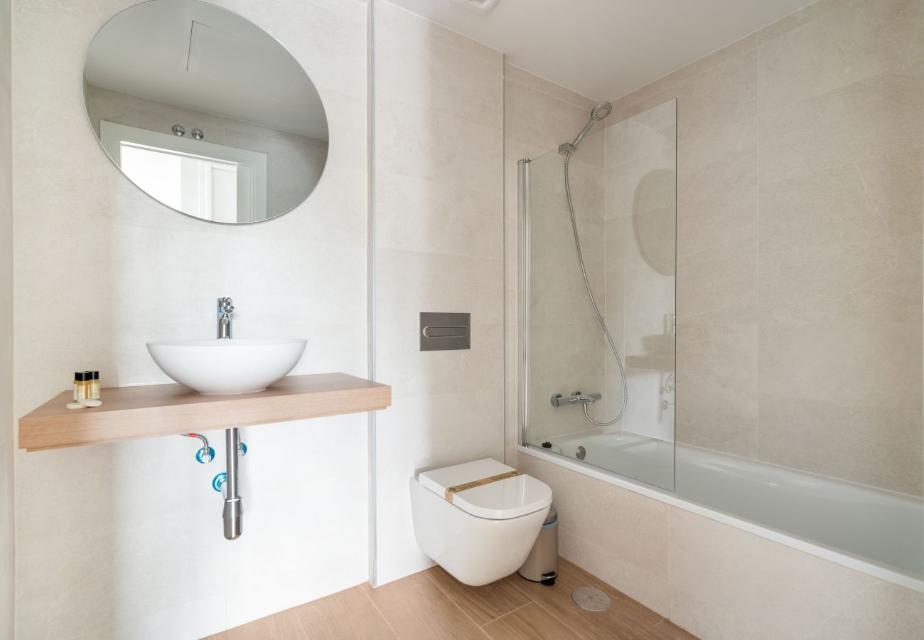 Apartamento en Madrid - Urban Elite – Pool & Garage ALQUILER TEMPORAL Apartamento en Madrid - Urban Elite – Pool & Garage ALQUILER TEMPORAL