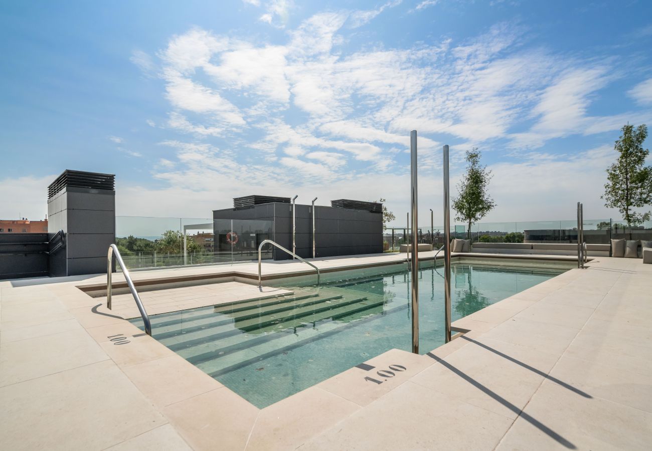 Apartamento en Madrid - Urban Elite – Pool & Garage ALQUILER TEMPORAL Apartamento en Madrid - Urban Elite – Pool & Garage ALQUILER TEMPORAL