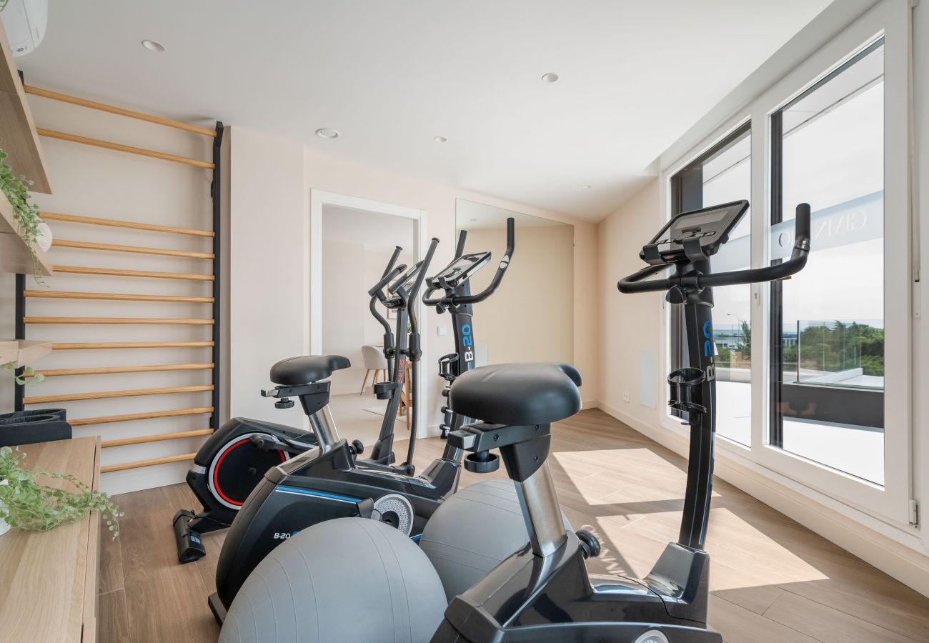 Apartamento en Madrid - Urban Elite – Pool & Garage ALQUILER TEMPORAL Apartamento en Madrid - Urban Elite – Pool & Garage ALQUILER TEMPORAL