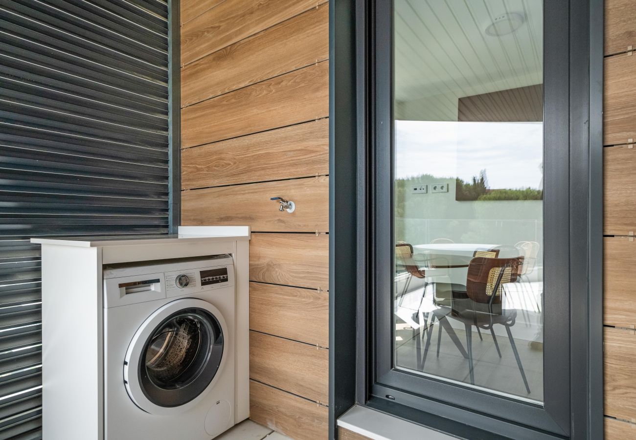 Apartamento en Madrid - Urban Elite – Pool & Garage ALQUILER TEMPORAL Apartamento en Madrid - Urban Elite – Pool & Garage ALQUILER TEMPORAL