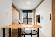 Apartamento en San Sebastián de los Reyes -  apartamento reformado con garaje y piscina de alquiler temporal