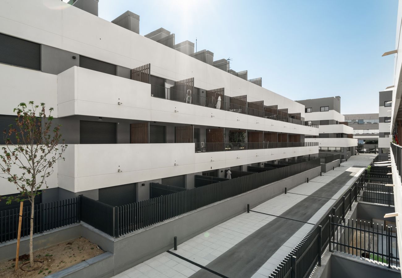 Apartamento en San Sebastián de los Reyes - apartamento business con garaje y piscina de alquiler temporal Apartamento en San Sebastián de los Reyes - apartamento business con garaje y piscina de alquiler temporal