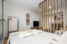 Apartamento en San Sebastián de los Reyes - Exclusivo apartamento con terraza privada, piscina, gimnasio y coworking en Madrid