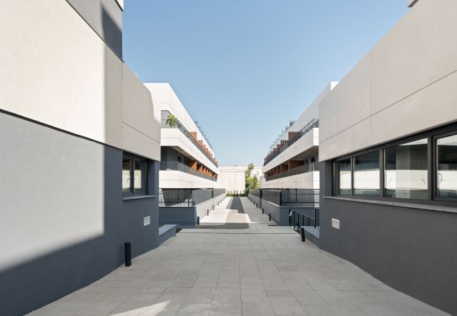 Apartamento en San Sebastián de los Reyes -  Exclusivo apartamento con terraza privada, piscina, gimnasio y coworking Apartamento en San Sebastián de los Reyes -  Exclusivo apartamento con terraza privada, piscina, gimnasio y coworking