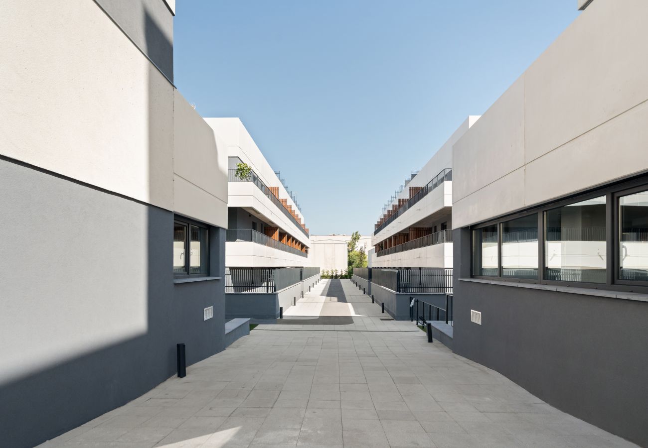 Apartamento en San Sebastián de los Reyes -  Exclusivo apartamento con terraza privada, piscina, gimnasio y coworking Apartamento en San Sebastián de los Reyes -  Exclusivo apartamento con terraza privada, piscina, gimnasio y coworking