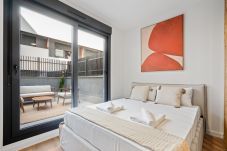 Apartamento en San Sebastián de los Reyes -  Exclusivo apartamento con terraza privada, piscina, gimnasio y coworking