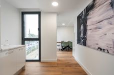 Apartamento en San Sebastián de los Reyes - atico con terraza The Kings Residence: Business Ready