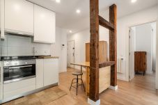 Apartamento en Madrid - apartamento exterior en plaza cascorro de alquiler temporal